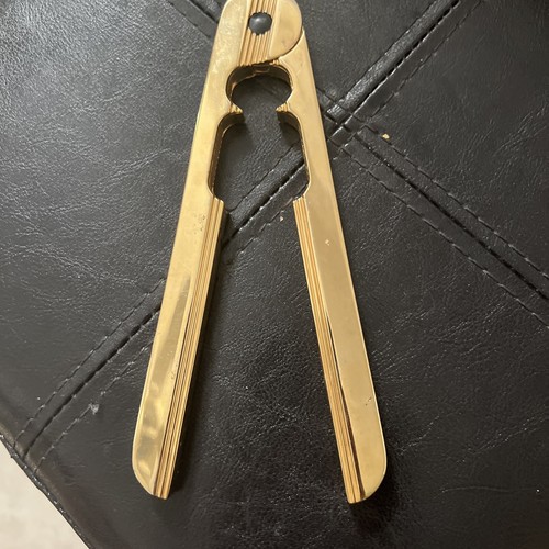 Italian Design Romeo Rega 1970s 24 Carat Gold Metal Nut Cracker - Picture 12 of 12