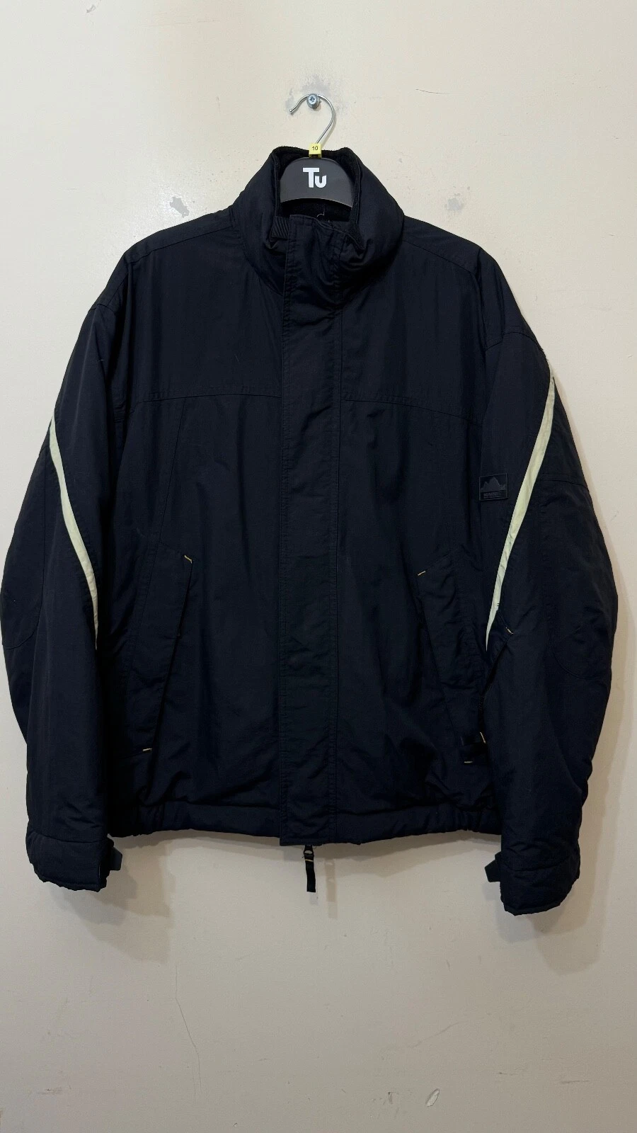MAINE New England Mens Ski Jacket Vents Hidden Hood Black Small
