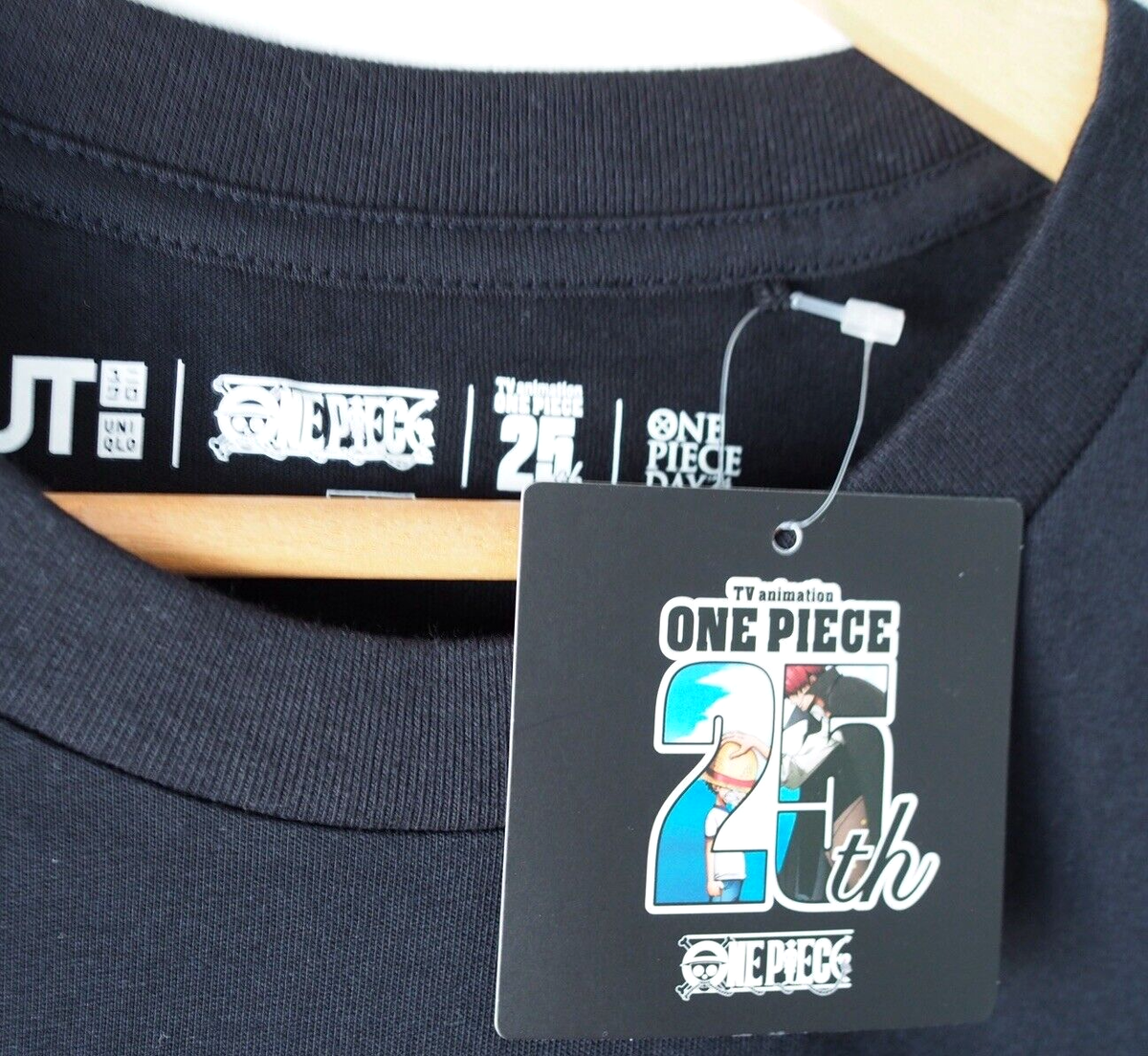 One Piece Luffy Trafalgar Law Alliance Uniqlo Graphic T