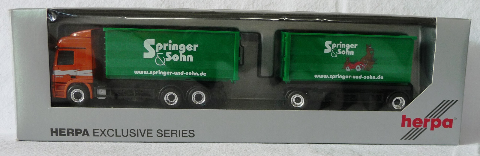 Herpa H0 287371 MB Actros L '02 Abrollmulden-Sattelzug Springer & Sohn Herpa H0 287371 MB Actros L '02 Abrollmulden-Sattelzug Springer & Sohn