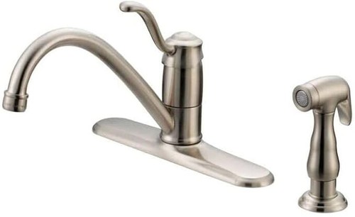 Grifo de cocina Oakbrook Tucana de una manija y spray lateral níquel cepillado #4545976 - Imagen 2 de 5