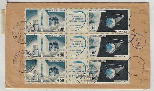 FRANCE 1966 GREECE POSTE AUX ARME FIRST SATELITE IN SPACE GUTTER PAIRS - Picture 2 of 2
