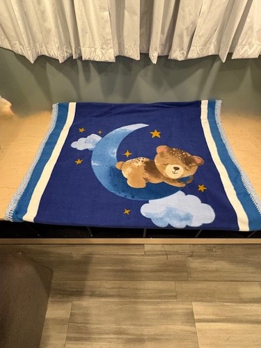 Cozy Fleece Blanket with Handcrafted Crochet Edging Twinkle Twinkle 45"X56" - Picture 3 of 6