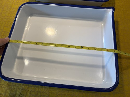 TWO Porcelain White/Blue Enamel Large Photo Developing Trays - 17 1/2” x 14 1/2" - Picture 10 of 16