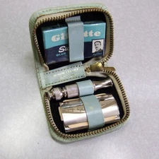 Vintage NOS 1963 Gillette Spiral Travel Tech DE Safety Razor Set in Leather Case