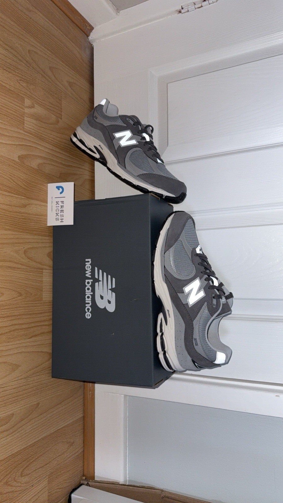 Picture 4 of 6