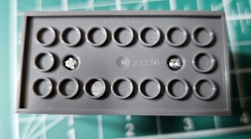 Genuine Authentic LEGO Power Functions AAA Battery Box (88000)  - Picture 8 of 11