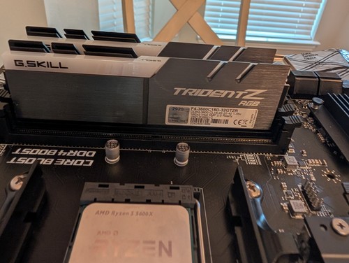 Ryzen 5600X + MSI B550M Pro VDH WIFI + 32Go Gskill TridentZ RGB Ram + 500Go NVME - Photo 3/6