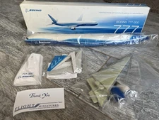 Boeing 777-300 Genesis Flight Miniatures Jet Airplane Model kit Scale 1:200 New