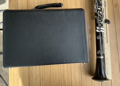 Buffet Crampon R13 Bb Clarinet With Case, Keys - Picture 15 of 19