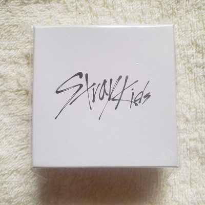 Stray Kids SKZ TOY WORLD Ear Cuff