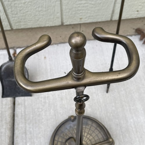 Fireplace Tool Set Brass + Base-,Shovel,Poker,Broom 4 Pieces Holiday Winter - Picture 3 of 10