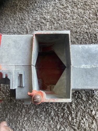 VINTAGE MASSEY FERGUSON 760 COMBINE 1973 ~ 1/20 SCALE STOCK~ Parts or Repair - Picture 8 of 14