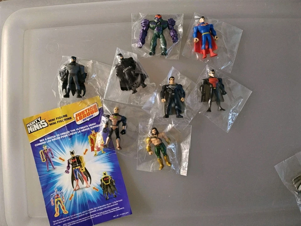 Lote de 11 Acción Liga de la Justicia Mighty Minis Con Gold Chase Wonder Woman Foto 3 de 4