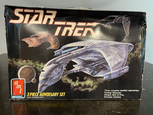 AMT Star Trek 3 Piece Adversary Set 1/2500 Scale Plastic Model Set 1988