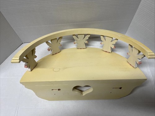 VINTAGE HOLZ GELBES WANDREGAL MIT HANDBEMALTEN ENGELN GESCHWUNGEN WEIHNACHTEN DEUTSCH - Bild 8 von 13