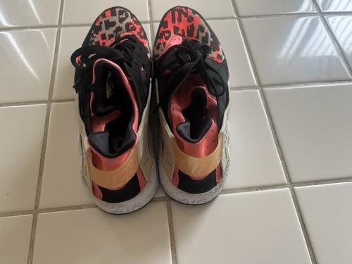 Nike Air Huarache Run PA Black/Light Bone-Hot Lava-White -705008 006. Size 11.5. - Picture 3 of 5
