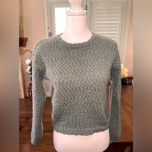 Textured Knit Crewneck Sweater Sage Green Soft Cozy Minimalist XS - Picture 2 of 7