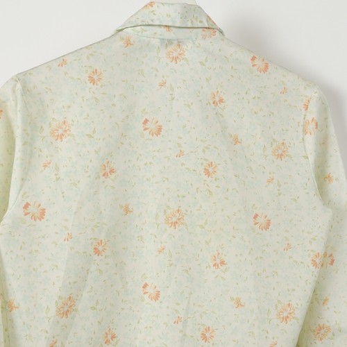 Vintage 60s 70s Women's Floral Polyester Button Shirt Size Medium Point Collar - Picture 10 of 16