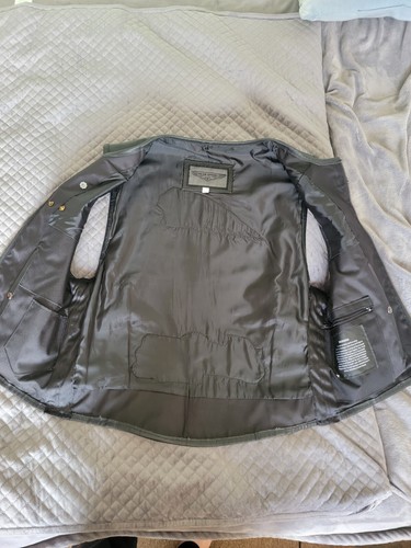 Indian custom leather vest - Picture 7 of 7