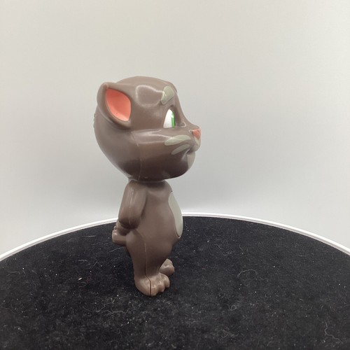 Brown Talking Tom Cat Figure 2016 McDonald's Needs Batteries F - Picture 2 of 6