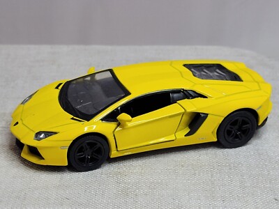 ミニカー Lamborghini 720th yellow. 5