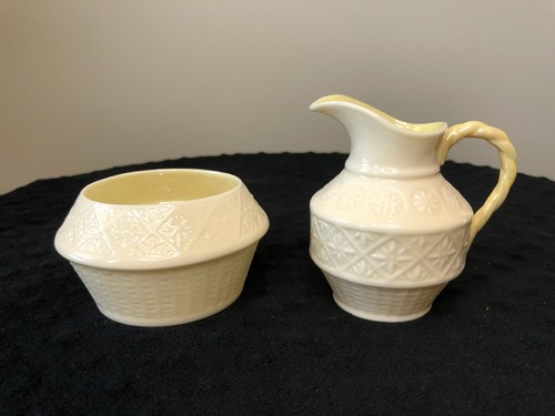Belleek Sugar & Creamer Cleary Pattern Cob Luster, Green Stamp - Picture 1 of 11