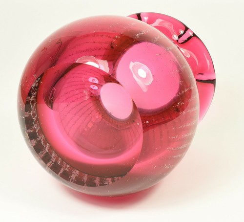Beautiful Heavy Flared Top Cranberry Glass Vase with Silver Glitter Streaks - Picture 3 of 3