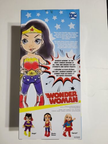Muñeca figura de acción Wonder Woman DC Comics niño pequeño 15" con 6 piezas - Imagen 2 de 2