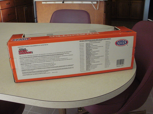 NHRA RACING CHAMPIONS 1/24 JOE AMATO 1995 VALVOLINE TOP FUEL 1ST YR RELEASE - Picture 4 of 7