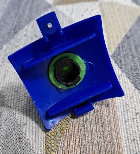 Vintage Ertl Hummelball auswischbares Spielzeug NUR BATTERIETÜRABDECKUNG - Bild 3 von 3