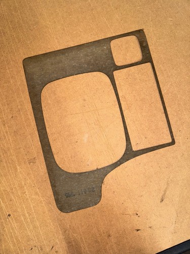 NOS VS GTS and GTS/R HSV Carbon Fibre Console Insert - Picture 2 of 3