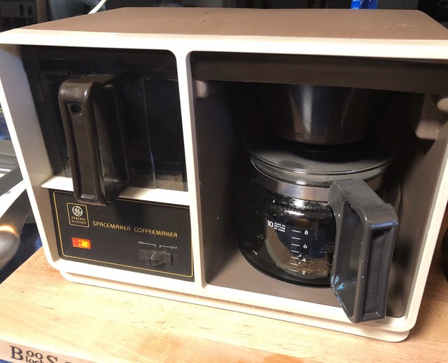Vintage Mr Coffee Spacemaker Under Cabinet 10 Cup Coffee Maker