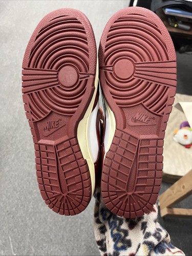W NIKE DUNK LOW PREMIUM_WHITE/TEAM RED/COCONUT MILK FJ4555-100-SIZE 10w / 8.5M - Picture 9 of 9