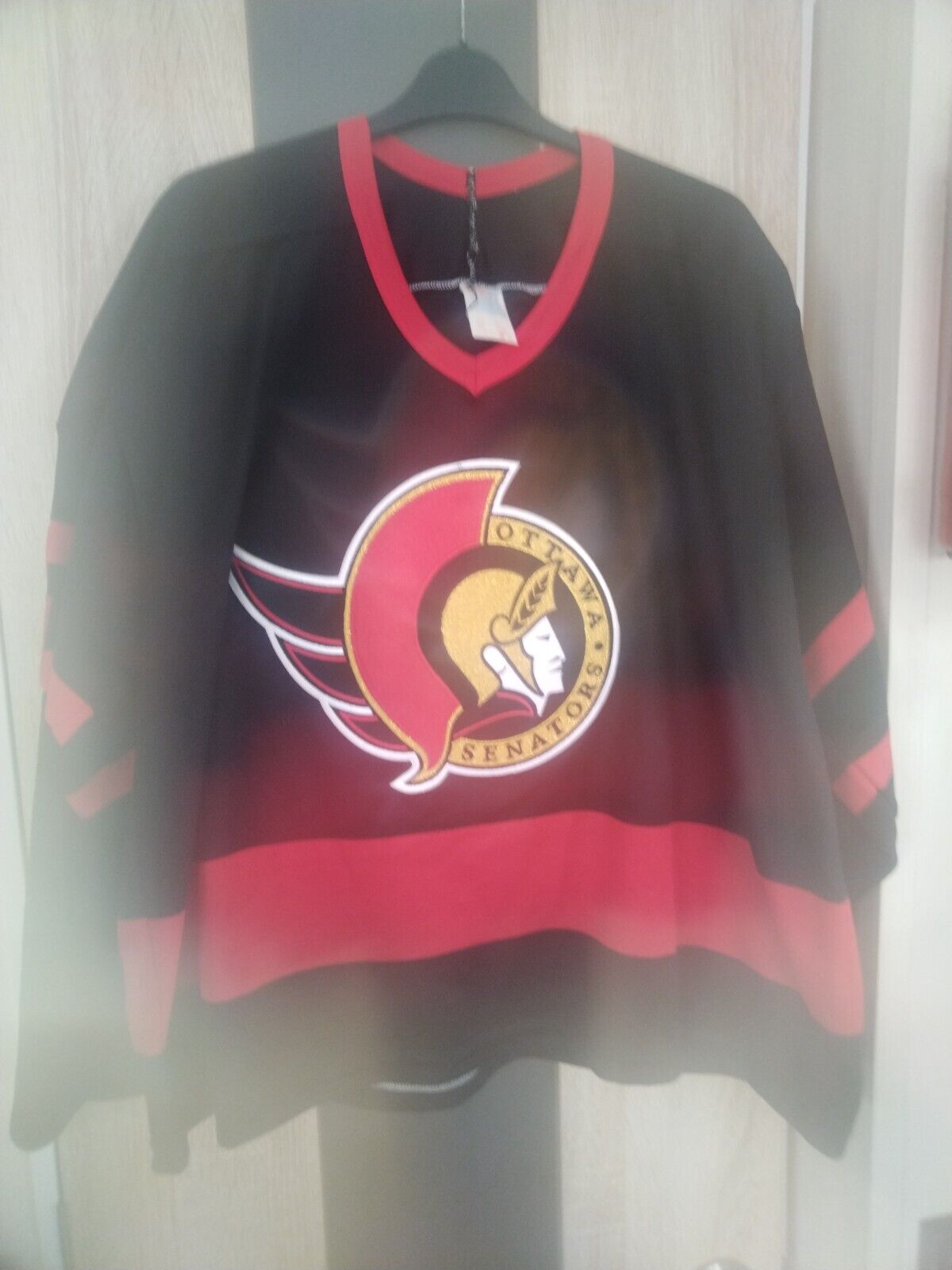 Picture 1 of 3