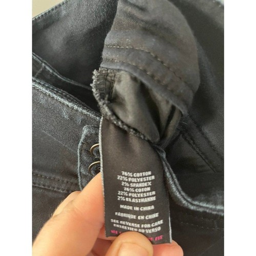 Torrid size 22 black capri pants jeans - Picture 3 of 5