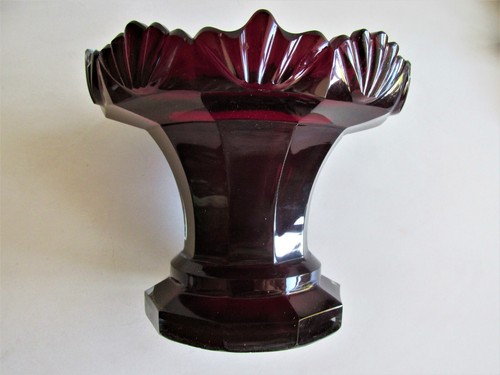 Antiguo jarrón de rubí bohemio/vidrio de corte transparente década de 1870 de la época victoriana perfecto estado - Imagen 4 de 10