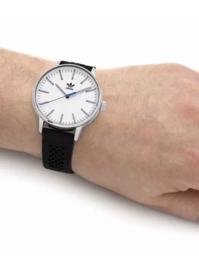 Adidas Originals Black Unisex Analogue Watch Code One AOSY22021 New In Box - Picture 9 of 13