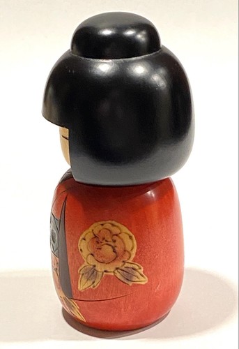 Kokeshi Wood Doll Painted Burned Pyrography Japan • Signed - Picture 3 of 5