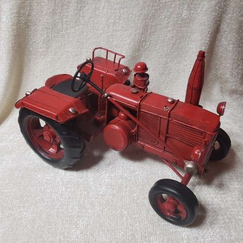 Red Metal Tractor 10"x6"x6" Old Model Design Pressed Metal Art Farm Decor - Picture 10 of 14