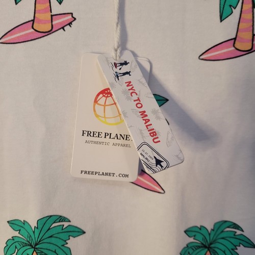 Free Planet Men's Short Sleeve Palm Tree Surf Board Print Hawaiian Small T-Shirt - Picture 2 of 9