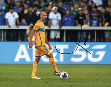 Tigres UANL Guido Pizarro Autographed Signed 8x10 Photo COA #5 Tigres UANL Guido Pizarro Autographed Signed 8x10 Photo COA #5