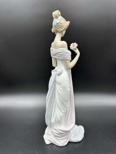 Figura ""Summer Infatuation" de Lladro, Lladro 6366 edición de estreno 1997 hecha a mano - Imagen 5 de 10