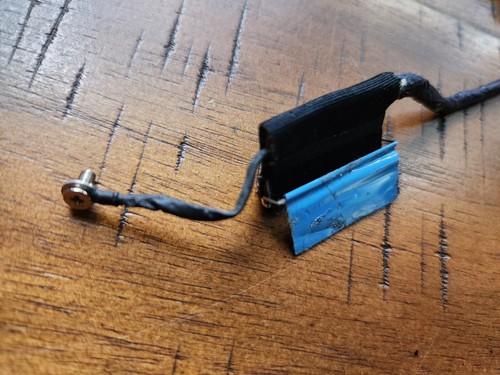 DELL INSPIRON 6000 15.4'' - LCD VIDEO CABLE - Part #DC02507210L or CN-0H5897 - Picture 4 of 10