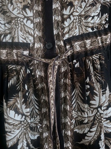 Max Studio schwarzes Maxi-Shirtkleid mit Knopfleiste und Kordelzug verziert Gr. M - Bild 13 von 19