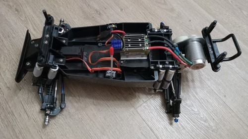 Vintage RC- Ultimate Traxxas Sledgehammer! - Picture 2 of 15