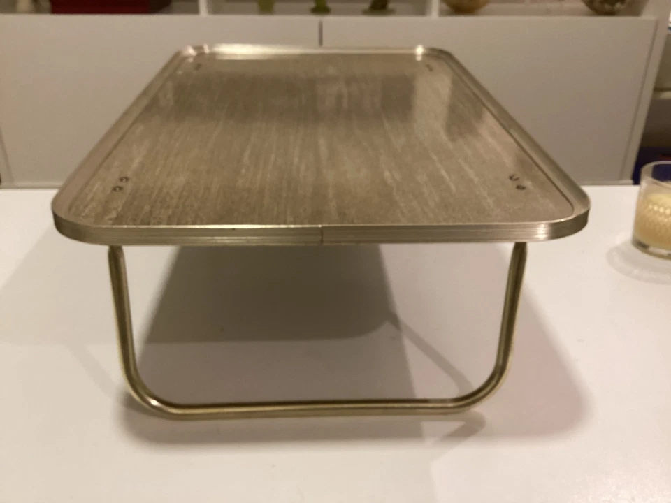 VINTAGE BREAKFAST BED TRAY TABLE FOLDING LEGS. WOOD. GOLDEN  ALUMINIUM - Image 2 of 4