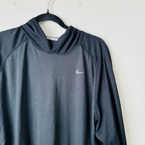 Nike Dri Fit Schwarzes Langarmshirt mit Kapuze Herren Gr. XXL - Bild 2 von 9