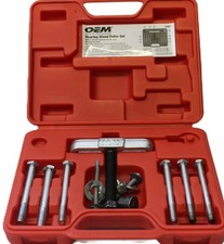 OEM Tools Steering Wheel Puller 27017 in Hard Case