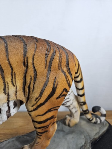 LARGE ACADEMY COLLECTION SPRING 2003 TIGER SCULPTURE HAND PAINTED 3.4 KG - Picture 20 of 24